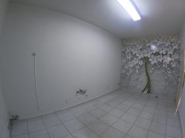 Alugar Comercial / Sala em S&atilde;o Jos&eacute; do Rio Preto R$ 900,00 - Foto 6