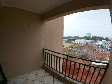 Alugar Apartamento / Padr&atilde;o em S&atilde;o Jos&eacute; do Rio Preto R$ 900,00 - Foto 4