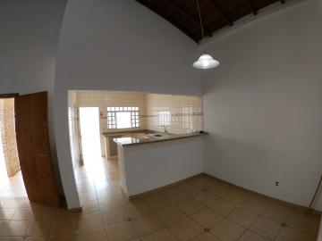 Alugar Casa / Padr&atilde;o em S&atilde;o Jos&eacute; do Rio Preto R$ 1.800,00 - Foto 5