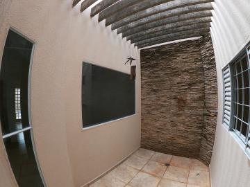Alugar Casa / Padr&atilde;o em S&atilde;o Jos&eacute; do Rio Preto R$ 1.800,00 - Foto 11