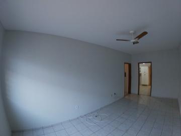 Alugar Apartamento / Padr&atilde;o em S&atilde;o Jos&eacute; do Rio Preto. apenas R$ 750,00