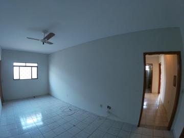 Alugar Apartamento / Padr&atilde;o em S&atilde;o Jos&eacute; do Rio Preto R$ 750,00 - Foto 2