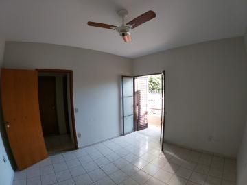 Alugar Apartamento / Padr&atilde;o em S&atilde;o Jos&eacute; do Rio Preto R$ 750,00 - Foto 9