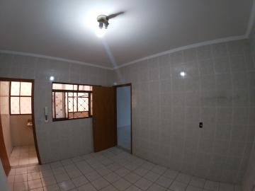Alugar Apartamento / Padr&atilde;o em S&atilde;o Jos&eacute; do Rio Preto R$ 750,00 - Foto 23