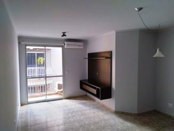 Alugar Apartamento / Padr&atilde;o em S&atilde;o Jos&eacute; do Rio Preto R$ 900,00 - Foto 3