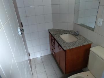 Alugar Apartamento / Padr&atilde;o em S&atilde;o Jos&eacute; do Rio Preto R$ 900,00 - Foto 11