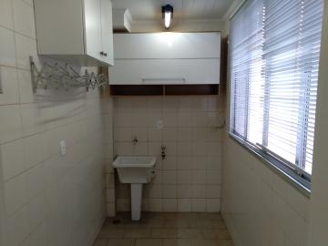 Alugar Apartamento / Padr&atilde;o em S&atilde;o Jos&eacute; do Rio Preto R$ 900,00 - Foto 21