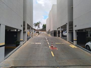 Alugar Apartamento / Padr&atilde;o em S&atilde;o Jos&eacute; do Rio Preto R$ 900,00 - Foto 26