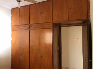 Alugar Casa / Padr&atilde;o em S&atilde;o Jos&eacute; do Rio Preto R$ 2.100,00 - Foto 4
