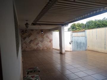 Alugar Casa / Padr&atilde;o em S&atilde;o Jos&eacute; do Rio Preto R$ 2.600,00 - Foto 2