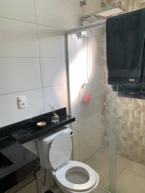 Comprar Casa / Padr&atilde;o em S&atilde;o Jos&eacute; do Rio Preto R$ 600.000,00 - Foto 17