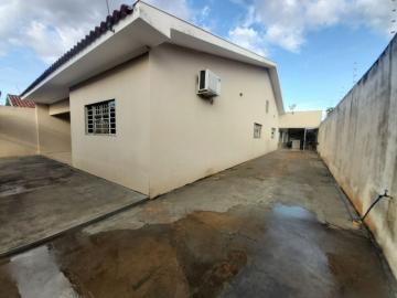 Alugar Casa / Padr&atilde;o em S&atilde;o Jos&eacute; do Rio Preto R$ 3.200,00 - Foto 17