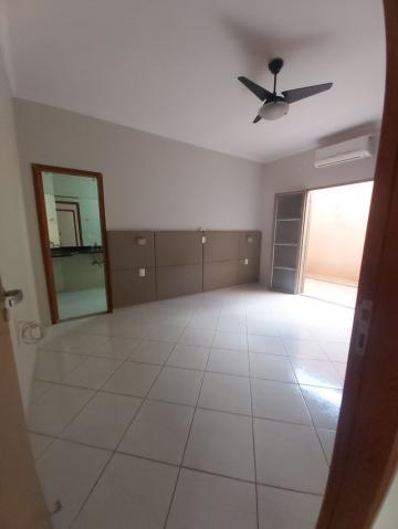 Alugar Casa / Padr&atilde;o em S&atilde;o Jos&eacute; do Rio Preto R$ 3.200,00 - Foto 9
