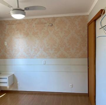 Alugar Apartamento / Padr&atilde;o em S&atilde;o Jos&eacute; do Rio Preto R$ 1.550,00 - Foto 11