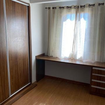 Alugar Apartamento / Padr&atilde;o em S&atilde;o Jos&eacute; do Rio Preto R$ 1.550,00 - Foto 12