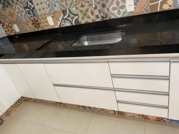 Alugar Apartamento / Padr&atilde;o em S&atilde;o Jos&eacute; do Rio Preto R$ 1.550,00 - Foto 29