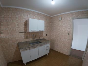 Alugar Apartamento / Padr&atilde;o em S&atilde;o Jos&eacute; do Rio Preto R$ 600,00 - Foto 6