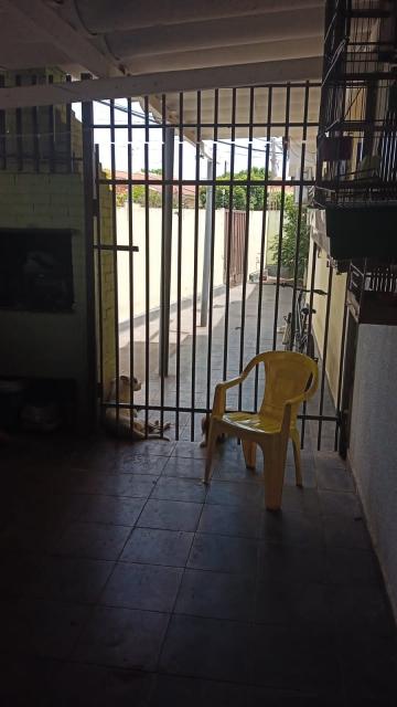 Comprar Casa / Padr&atilde;o em S&atilde;o Jos&eacute; do Rio Preto R$ 250.000,00 - Foto 4
