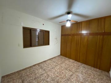 Alugar Casa / Padr&atilde;o em S&atilde;o Jos&eacute; do Rio Preto R$ 2.500,00 - Foto 11