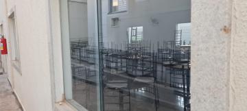 Alugar Apartamento / Padr&atilde;o em S&atilde;o Jos&eacute; do Rio Preto R$ 800,00 - Foto 2