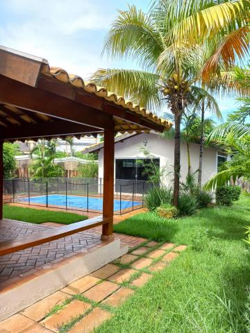 Alugar Casa / Condom&iacute;nio em S&atilde;o Jos&eacute; do Rio Preto. apenas R$ 4.500,00