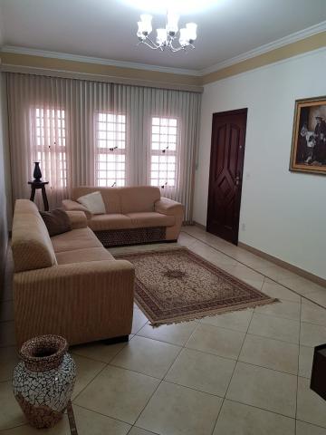 Casa / Padr&atilde;o em Mirassol 