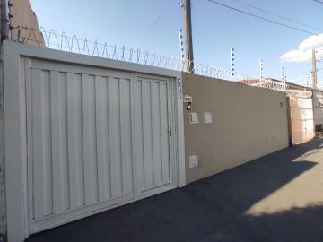 Alugar Casa / Padr&atilde;o em S&atilde;o Jos&eacute; do Rio Preto. apenas R$ 1.200,00