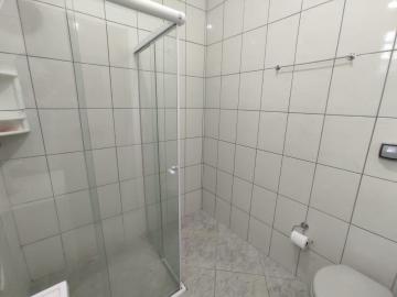 Alugar Casa / Padr&atilde;o em S&atilde;o Jos&eacute; do Rio Preto R$ 1.200,00 - Foto 16
