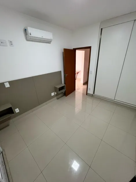 Alugar Apartamento / Padr&atilde;o em S&atilde;o Jos&eacute; do Rio Preto R$ 2.000,00 - Foto 9