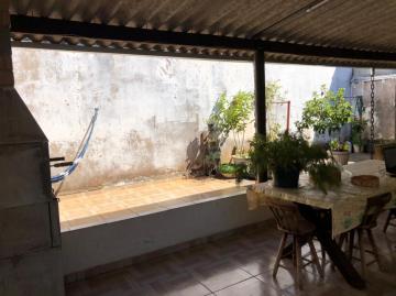 Comprar Casa / Padr&atilde;o em S&atilde;o Jos&eacute; do Rio Preto R$ 200.000,00 - Foto 2