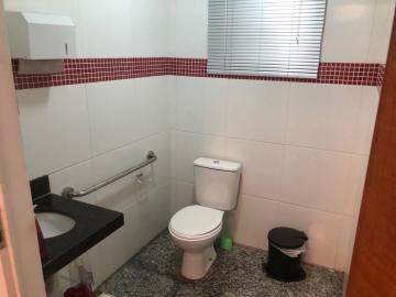 Alugar Comercial / Sala em S&atilde;o Jos&eacute; do Rio Preto R$ 1.000,00 - Foto 3