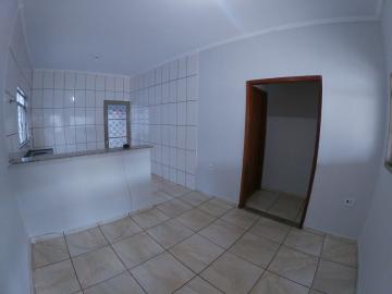 Alugar Casa / Padr&atilde;o em S&atilde;o Jos&eacute; do Rio Preto R$ 1.500,00 - Foto 4