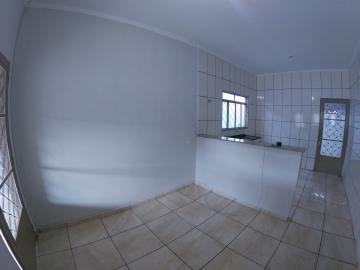 Alugar Casa / Padr&atilde;o em S&atilde;o Jos&eacute; do Rio Preto R$ 1.500,00 - Foto 5