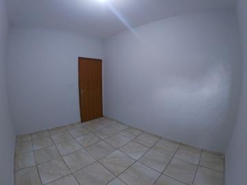 Alugar Casa / Padr&atilde;o em S&atilde;o Jos&eacute; do Rio Preto R$ 1.500,00 - Foto 11