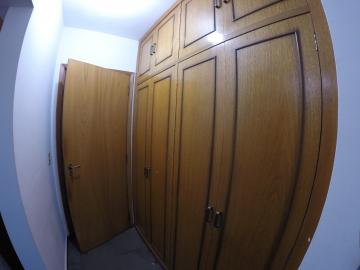 Alugar Apartamento / Padr&atilde;o em S&atilde;o Jos&eacute; do Rio Preto R$ 2.000,00 - Foto 18