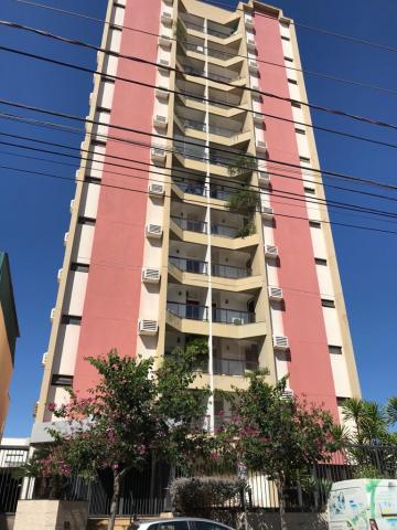 Alugar Apartamento / Padr&atilde;o em S&atilde;o Jos&eacute; do Rio Preto R$ 900,00 - Foto 6