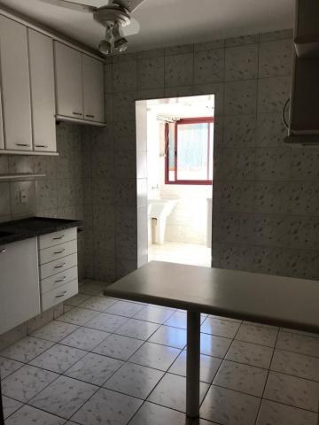 Alugar Apartamento / Padr&atilde;o em S&atilde;o Jos&eacute; do Rio Preto R$ 900,00 - Foto 10