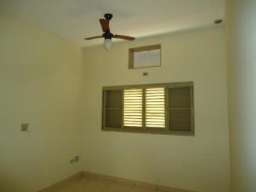 Comprar Casa / Padr&atilde;o em S&atilde;o Jos&eacute; do Rio Preto R$ 400.000,00 - Foto 15