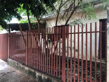 Alugar Casa / Padr&atilde;o em S&atilde;o Jos&eacute; do Rio Preto. apenas R$ 220.000,00