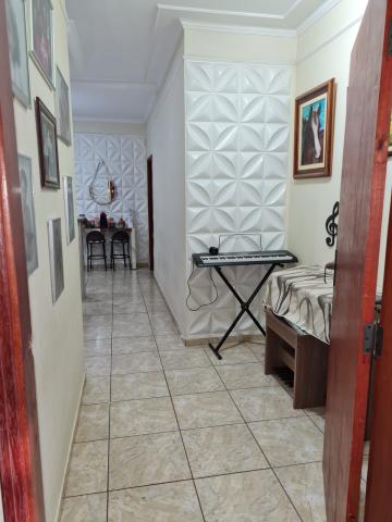 Alugar Casa / Padr&atilde;o em S&atilde;o Jos&eacute; do Rio Preto R$ 1.800,00 - Foto 11