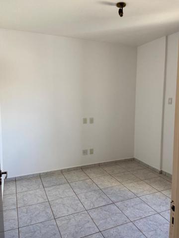 Alugar Apartamento / Padr&atilde;o em S&atilde;o Jos&eacute; do Rio Preto. apenas R$ 1.700,00