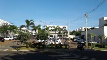 Alugar Apartamento / Padr&atilde;o em S&atilde;o Jos&eacute; do Rio Preto. apenas R$ 700,00