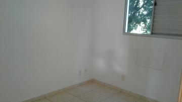 Alugar Apartamento / Padr&atilde;o em S&atilde;o Jos&eacute; do Rio Preto R$ 700,00 - Foto 5