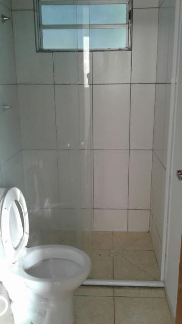Alugar Apartamento / Padr&atilde;o em S&atilde;o Jos&eacute; do Rio Preto R$ 700,00 - Foto 6