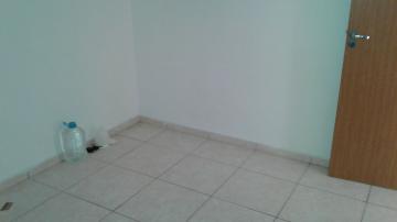 Alugar Apartamento / Padr&atilde;o em S&atilde;o Jos&eacute; do Rio Preto R$ 700,00 - Foto 9