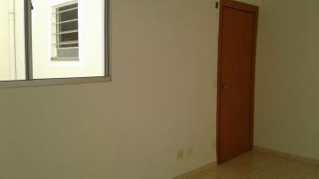 Alugar Apartamento / Padr&atilde;o em S&atilde;o Jos&eacute; do Rio Preto R$ 700,00 - Foto 17