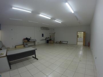Alugar Comercial / Casa Comercial em S&atilde;o Jos&eacute; do Rio Preto R$ 6.000,00 - Foto 4
