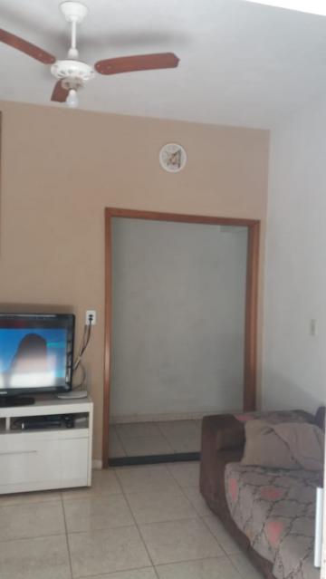 Comprar Casa / Padr&atilde;o em Mirassol R$ 260.000,00 - Foto 2