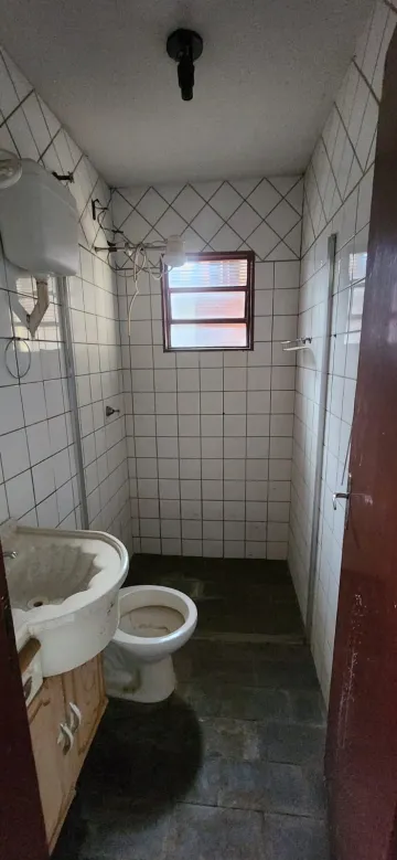 Alugar Casa / Padr&atilde;o em Bady Bassitt R$ 800,00 - Foto 5
