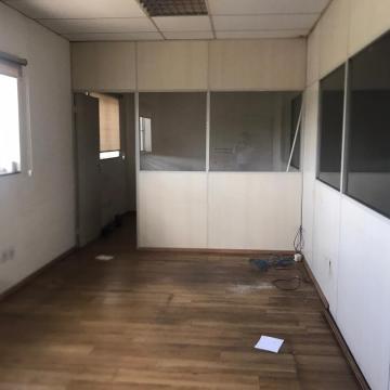 Alugar Comercial / Sal&atilde;o em S&atilde;o Jos&eacute; do Rio Preto R$ 10.000,00 - Foto 10